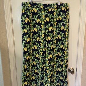 NWT - Loft full leg cropped pants in zesty lemon print; sz. XL